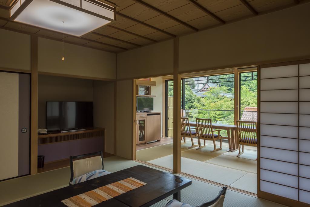Hotel Tachibana Shikitei Kaga  Pokój zdjęcie